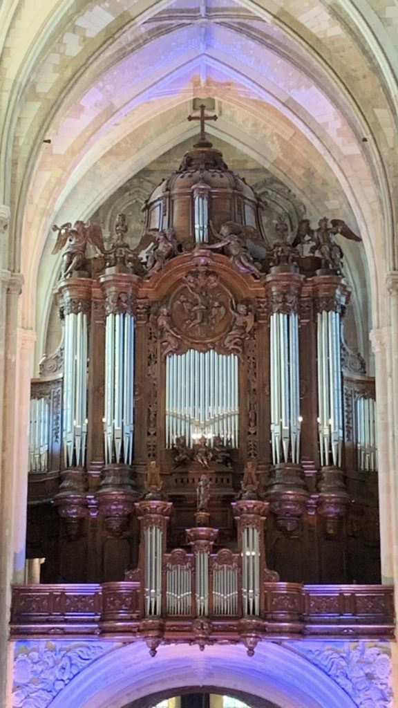 L'orgue de la basilique de Saint-Quentin
