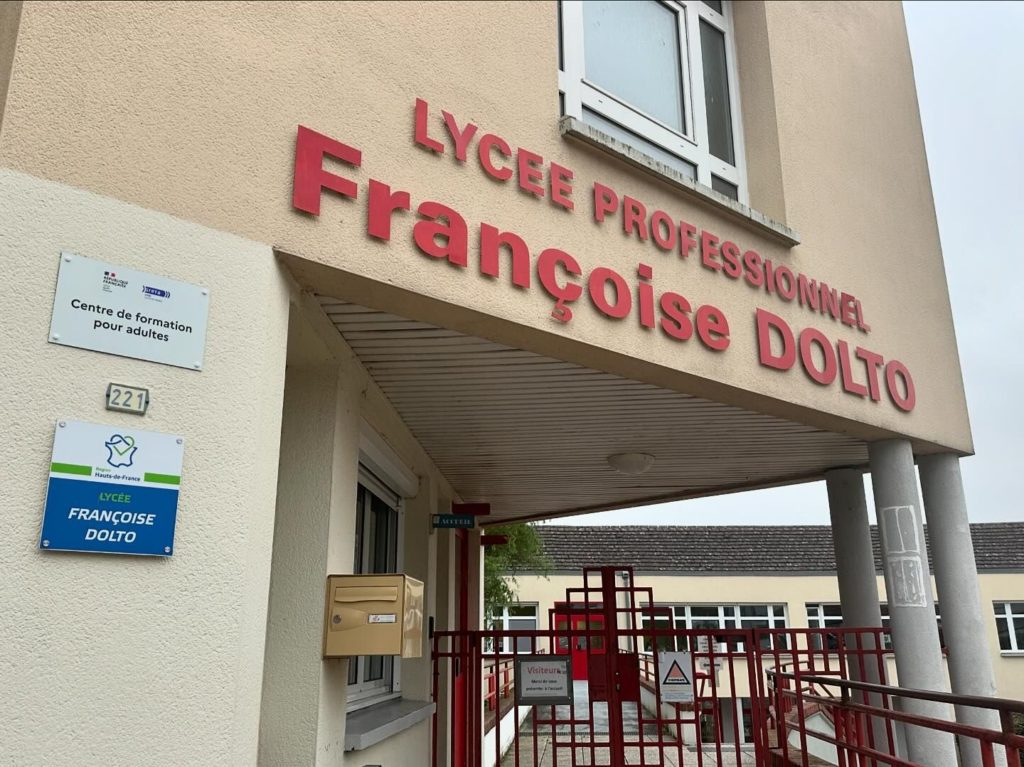 Lycée F.Dolto à Guise