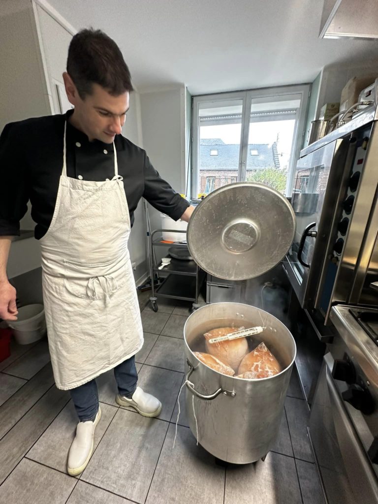 « Charcuterie Lebeau » à Chevresis-Monceau